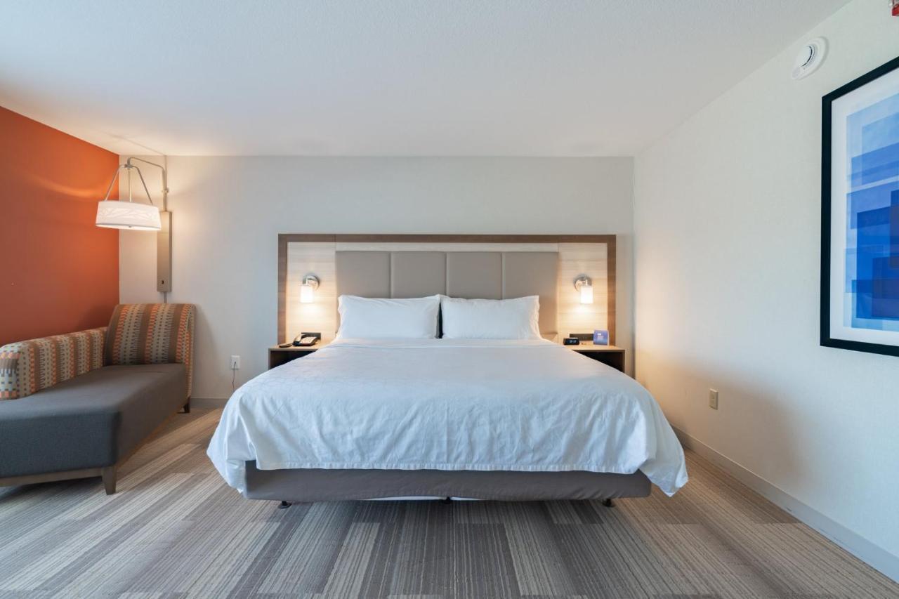 Holiday Inn Express & Suites - Marion By Ihg Luaran gambar