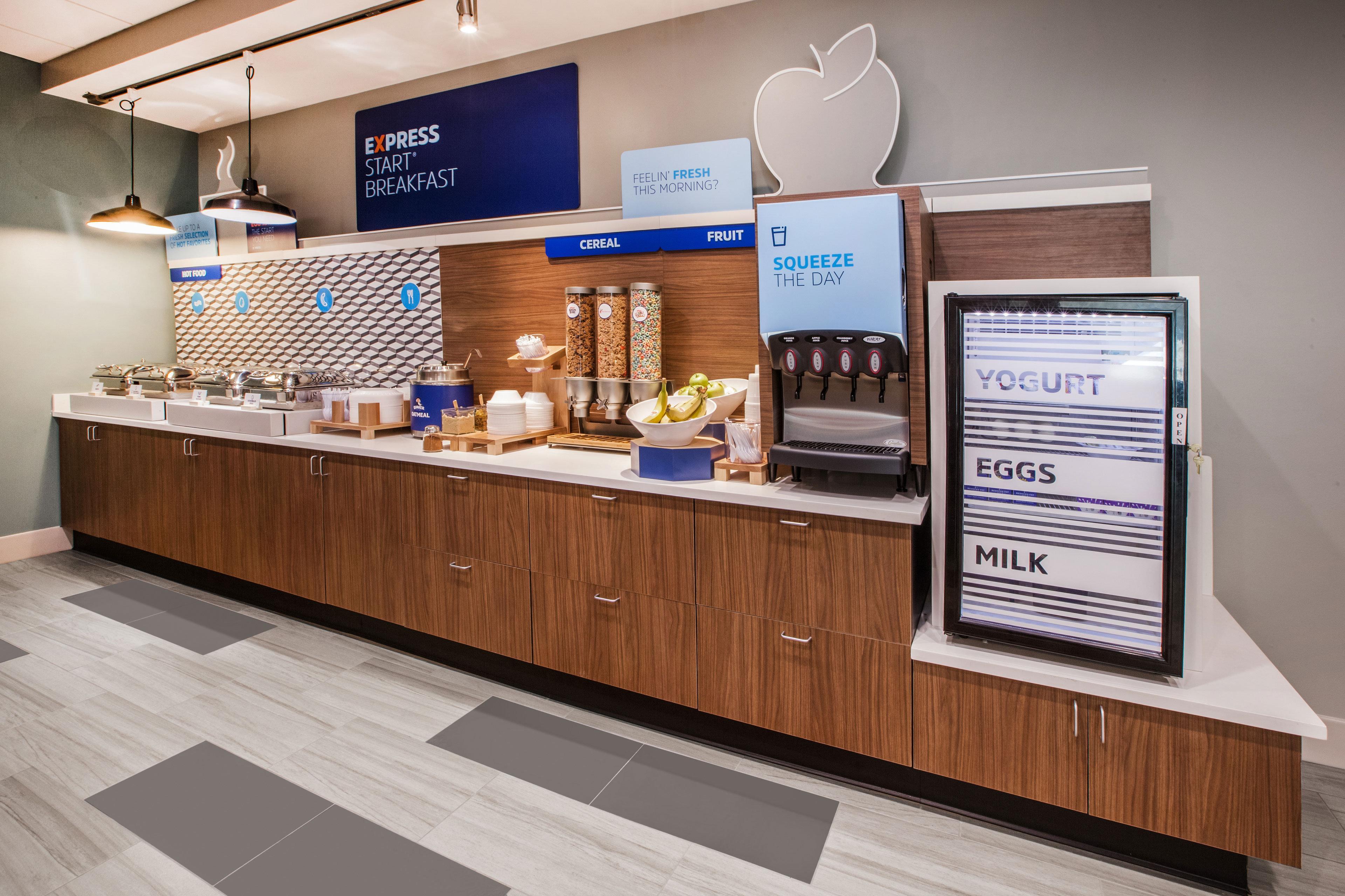 Holiday Inn Express & Suites - Marion By Ihg Luaran gambar