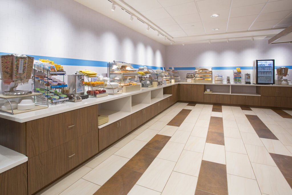 Holiday Inn Express & Suites - Marion By Ihg Luaran gambar